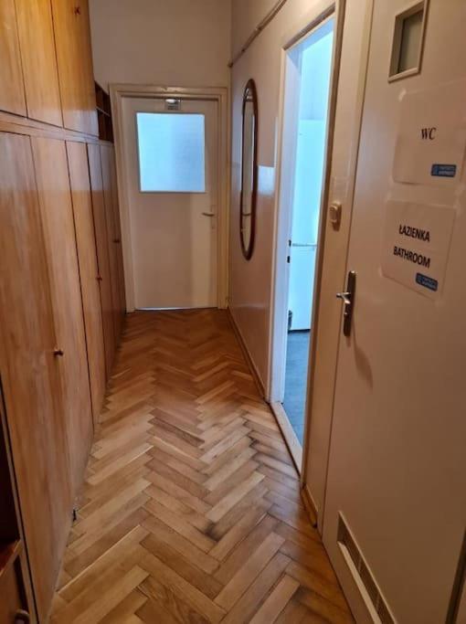 Fantastic Waw - Ns54 Room O Warsawa Bagian luar foto
